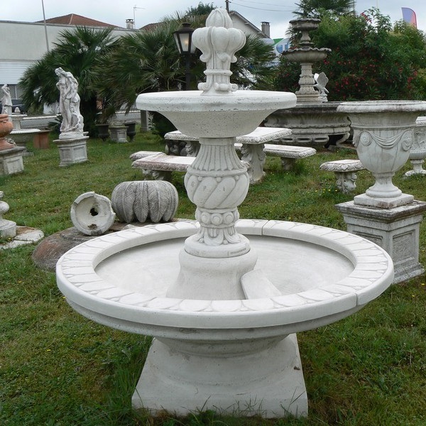 Fontaine en marbre