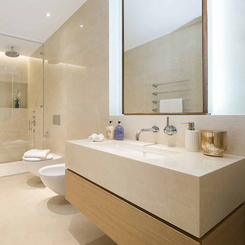 Salle de bain en marbre